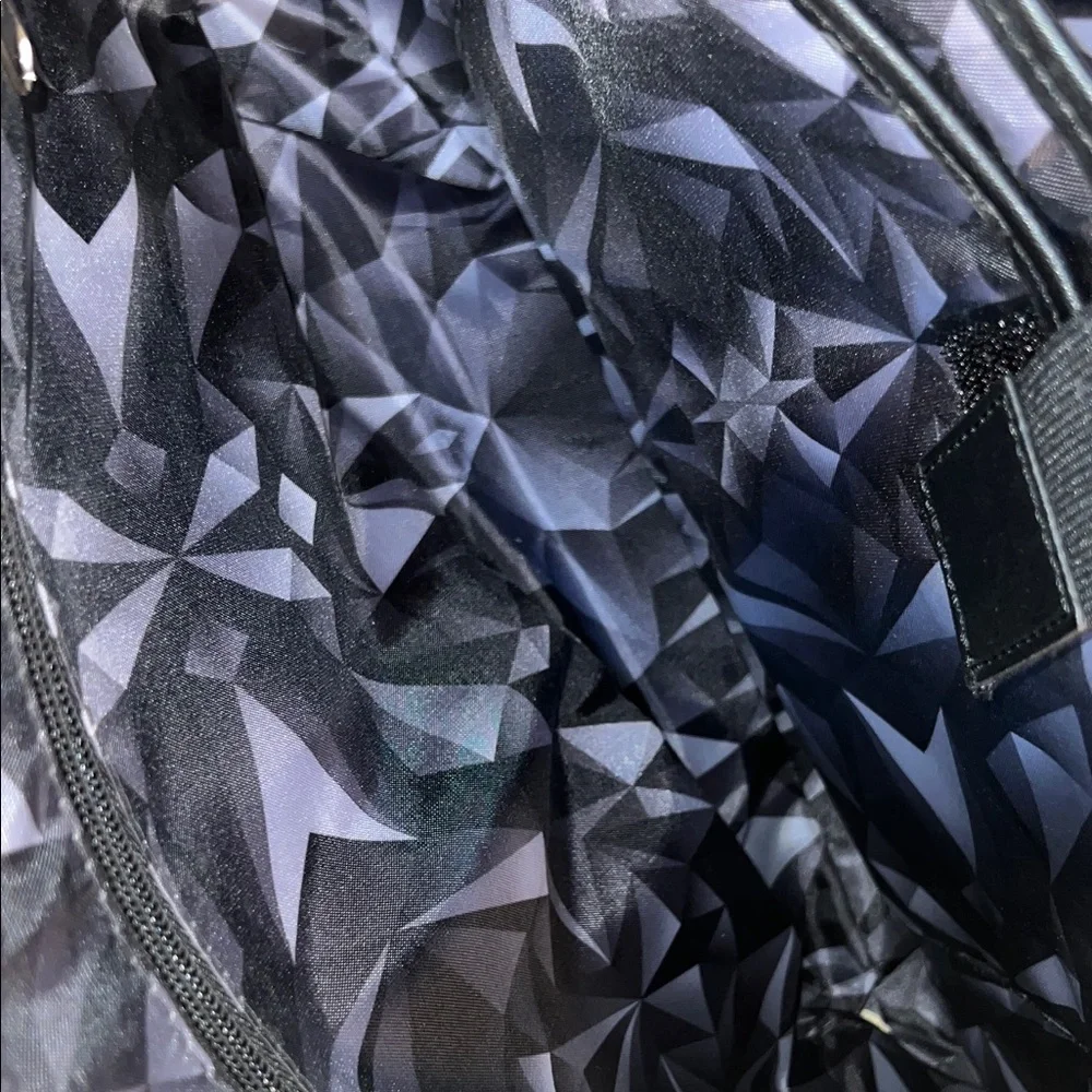 Kenneth Cole Reaction Charcoal Messenger Bag